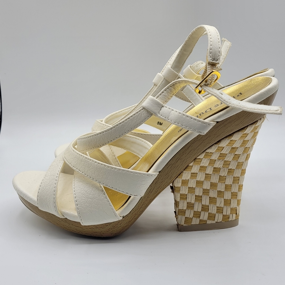 Pierre Dumas strappy sandals, off-white,  4" heel, Size 8M